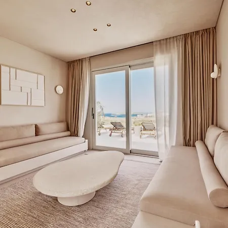 Ovea Paros 5*