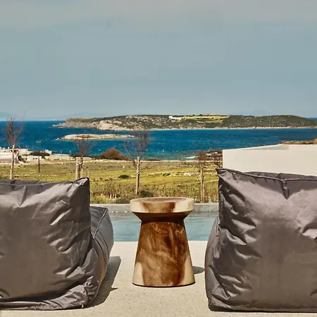 Ovea Paros ホテル
