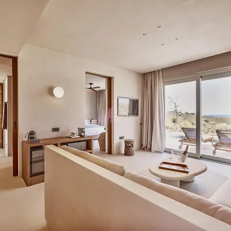 Ovea Paros ホテル