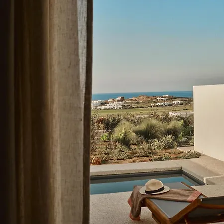 ホテル Ovea Paros 5*