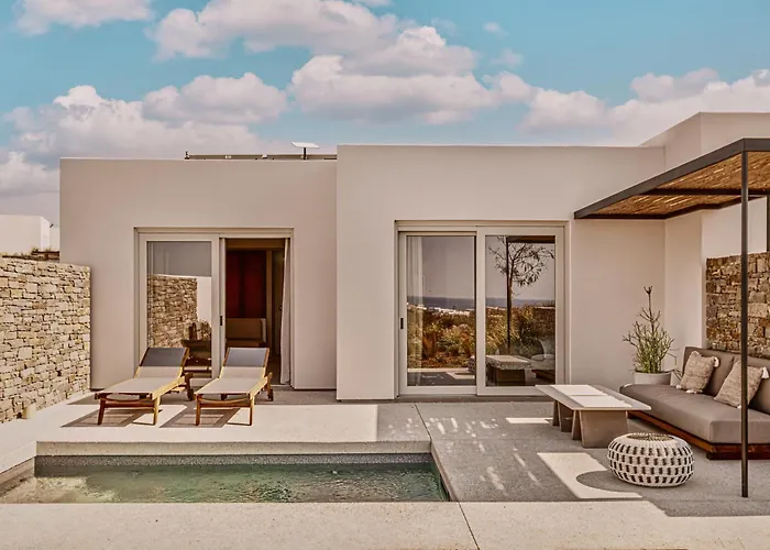 Ovea Paros Hotell 5*